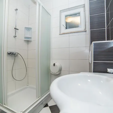 Apartment Villa Tucepi Beach