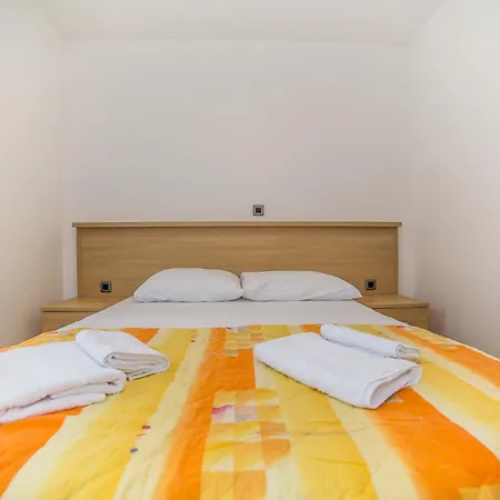 Apartment Villa Tucepi Beach Tucepi