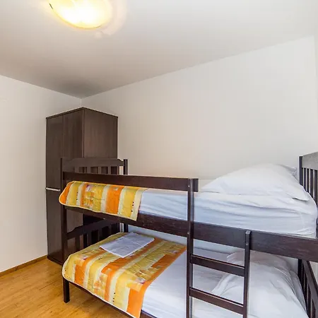 Villa Tucepi Beach Apartman *