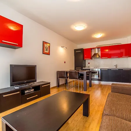 Villa Tucepi Beach Apartment