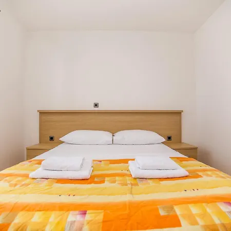 Villa Tucepi Beach Apartman *