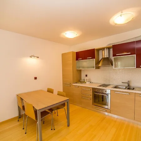 Villa Tucepi Beach Apartment