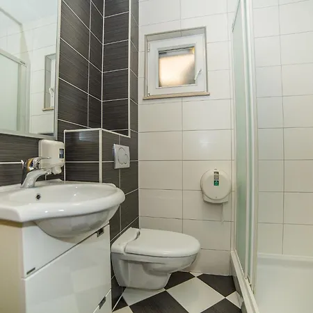 Villa Tucepi Beach Тучепи