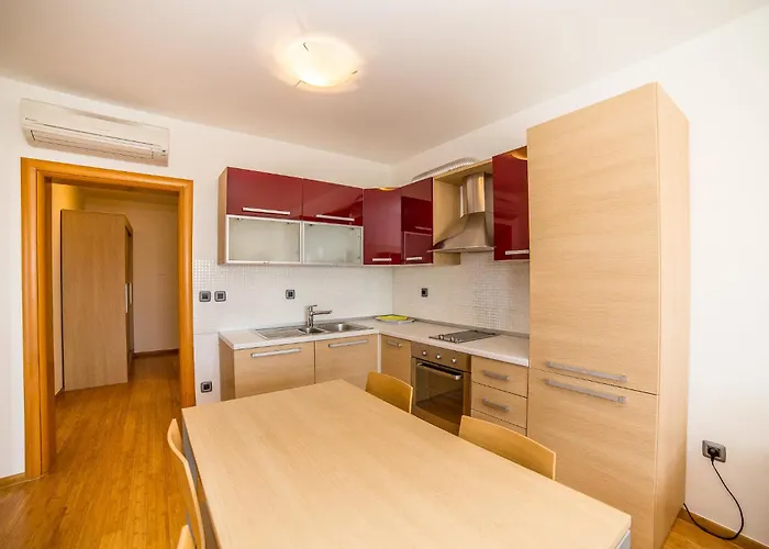 公寓 Villa Tucepi Beach *