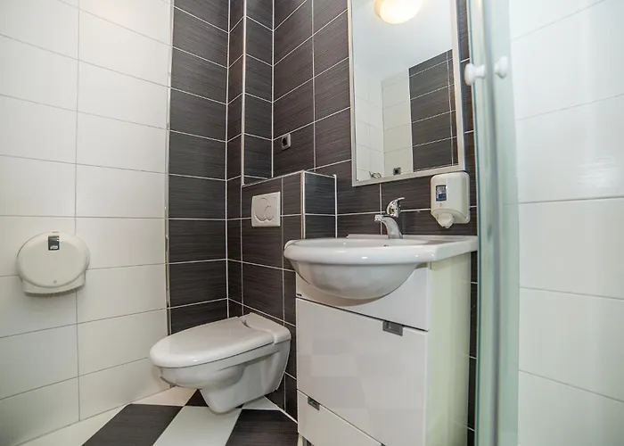 Villa Tucepi Beach 公寓