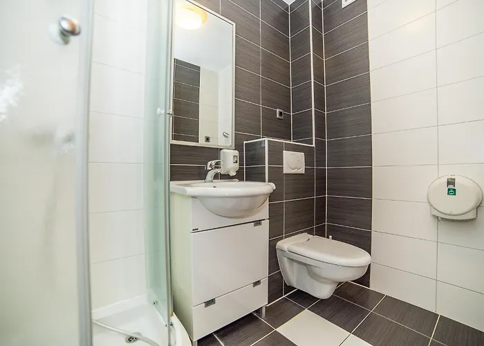 Villa Tucepi Beach 图彻皮