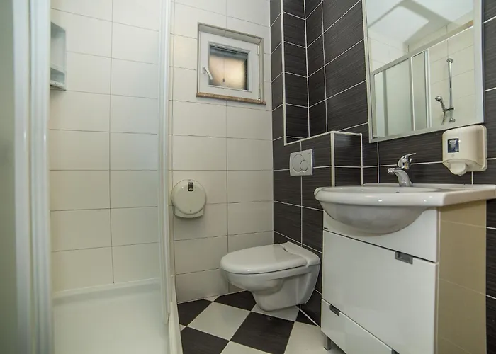 Villa Tucepi Beach 公寓